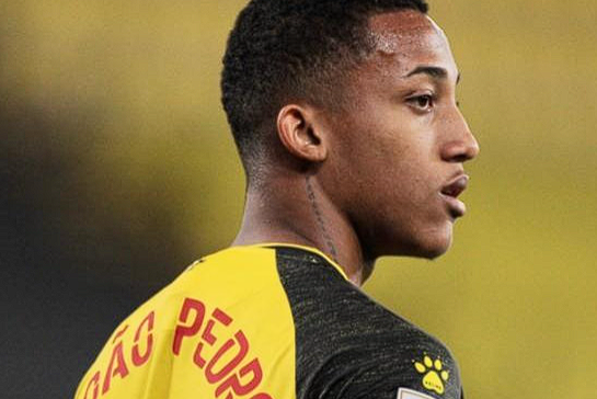 英超第29轮：若昂·佩德罗闪耀，切尔西客场大胜维拉